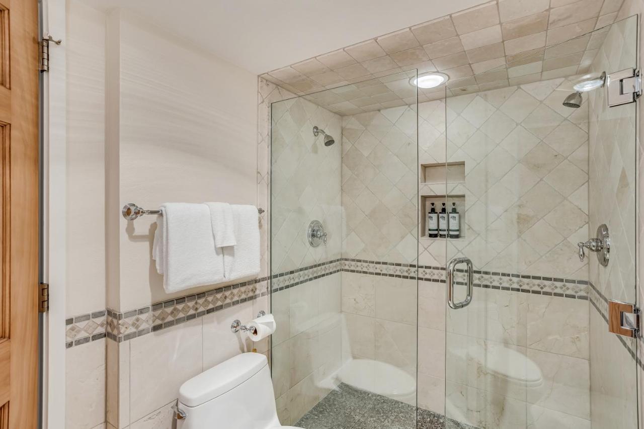 Interlude Condominiums 3-Bedroom Unit 307 Сноумас Вилидж Екстериор снимка